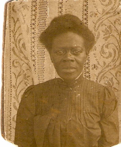 Aunt Clora, sister of Annie Self(Susie Self Wards mother)